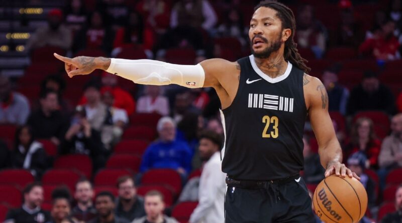 Derrick Rose Retires from NBA After 16 Seasons