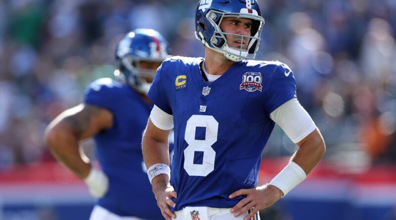 New York Giants Bench Daniel Jones